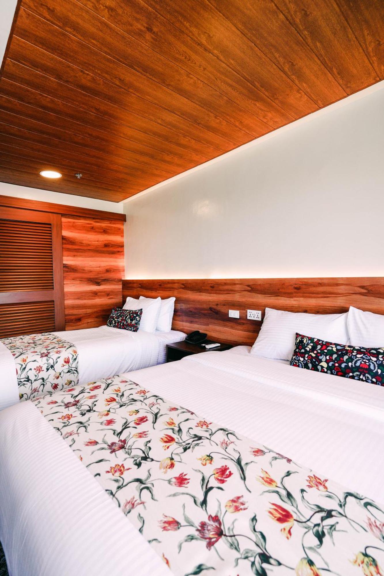 Hotel Kimberly Tagaytay Tagaytay City Ngoại thất bức ảnh